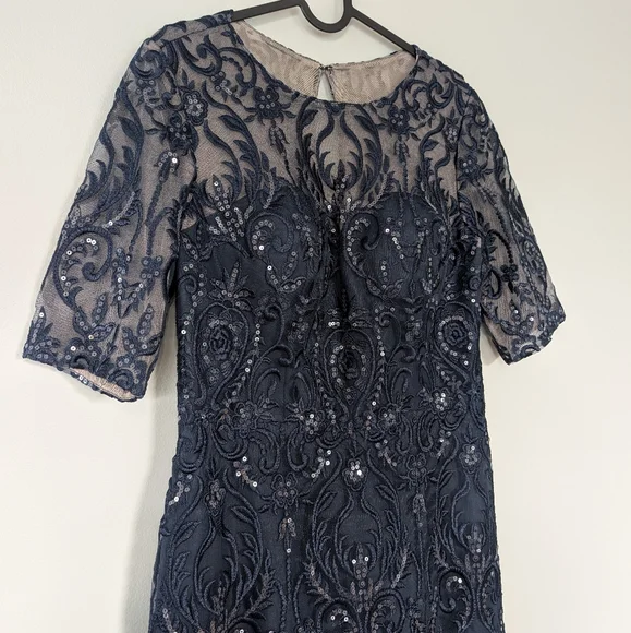 JJs House Navy Lace Midi Dress with Sequins. Sheer neck & sleeves. NWT.  Size 6 - Picture 6 of 11
